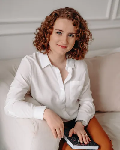 Izabela Kozak — Psycholog, psychoterapeutka